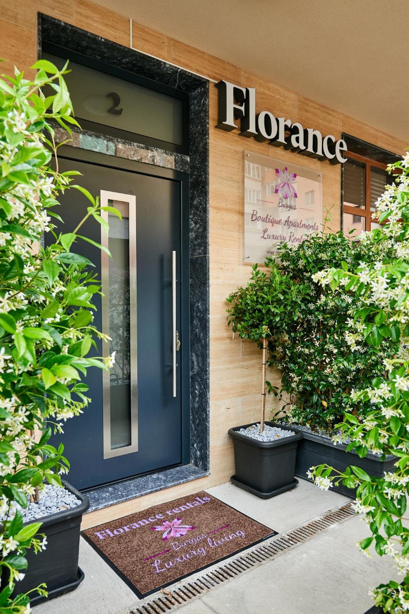 Florance Rentals Luxury Apartments In Burgas Exterior foto